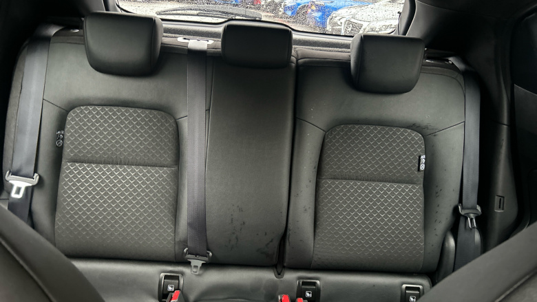 Nissan Juke 1.0 DiG-T N-Connecta 5dr DCT Petrol Hatchback